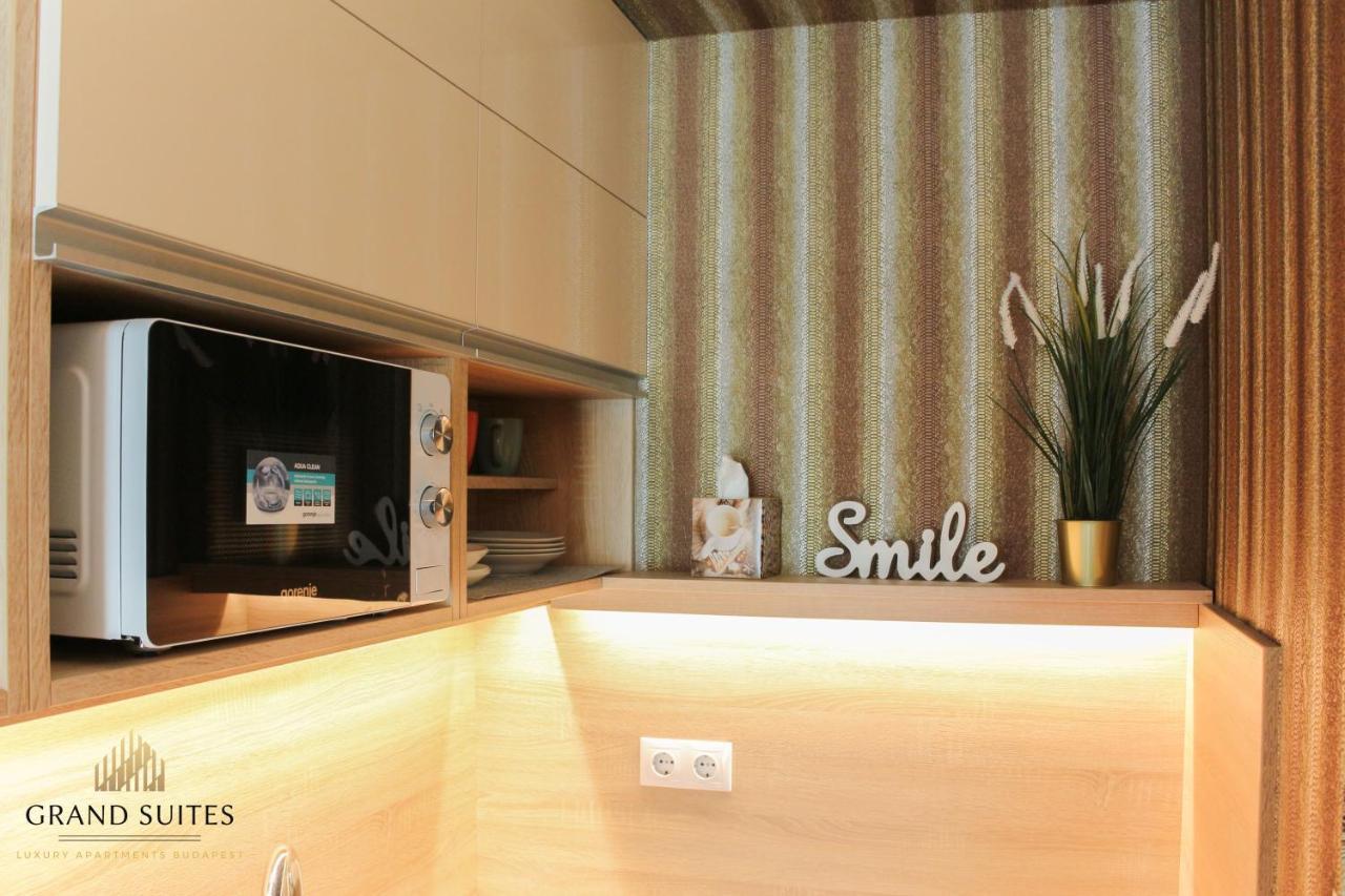בודפשט Grand Suites Corvin מראה חיצוני תמונה